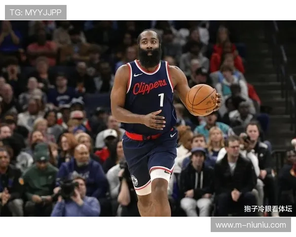 莱昂纳德持续伤缺,哈登带病出战难阻快船连败